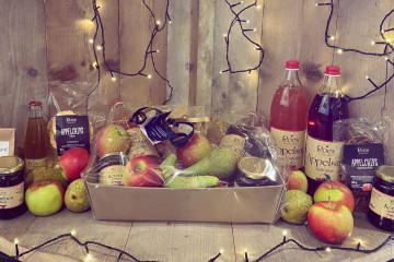 Geschenkmanden van Roes